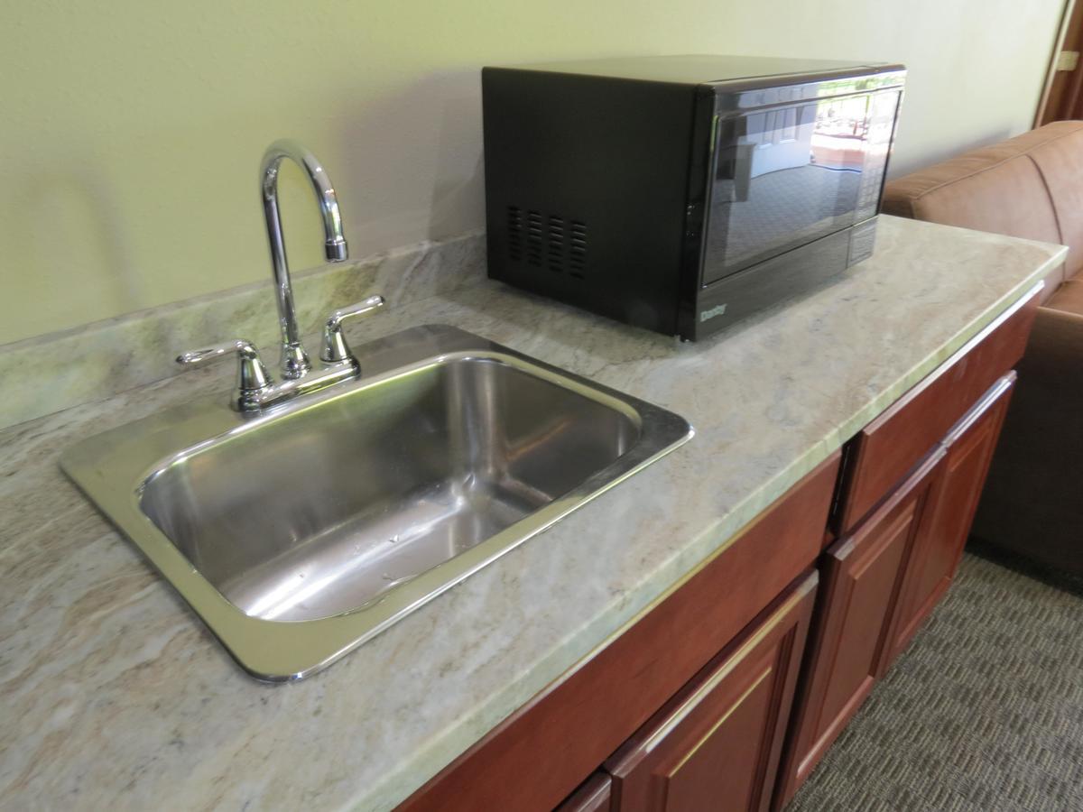 Edgewater Hotel And Suites Put-in-Bay Εξωτερικό φωτογραφία