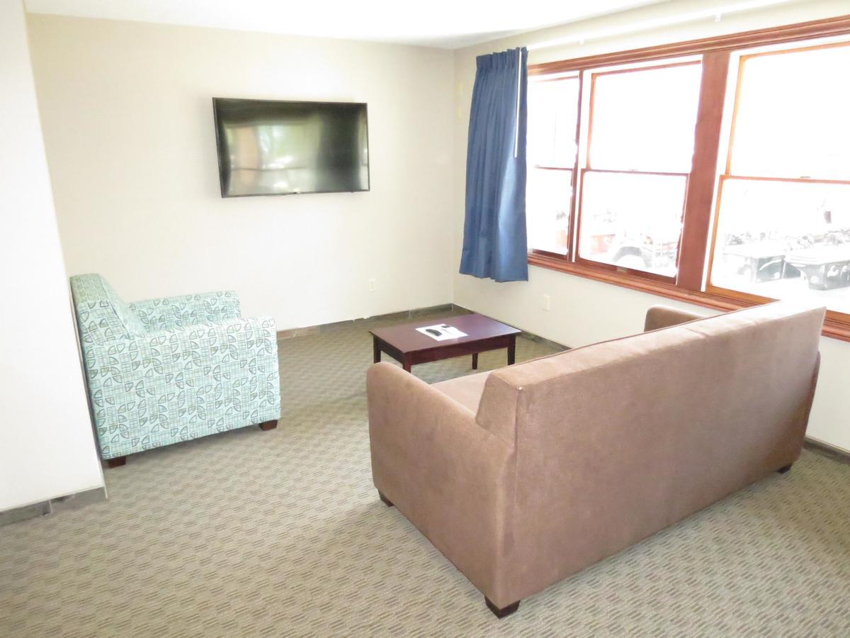 Edgewater Hotel And Suites Put-in-Bay Εξωτερικό φωτογραφία